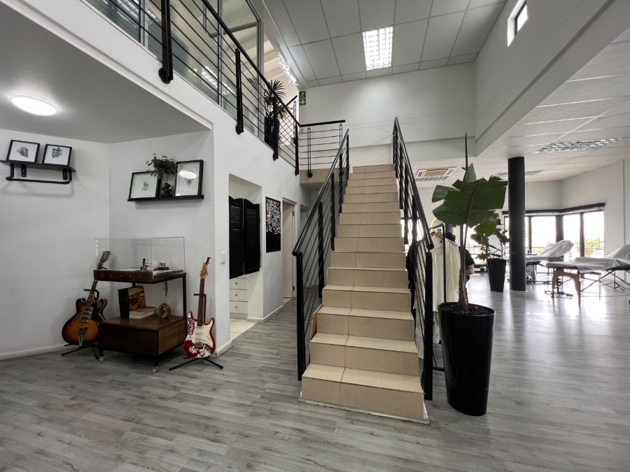 To Let Commercial Property for Rent in Table View Western Cape